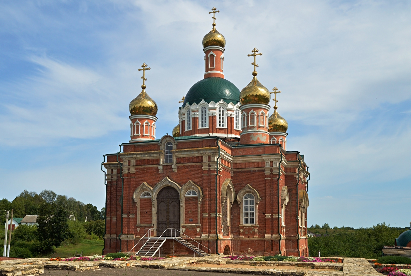 Лебедянский район, прочие н.п., с. Сезёново, Набережная улица, 1 корп. 1