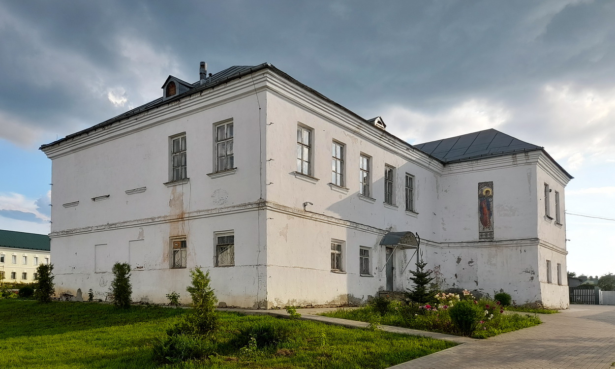 Углич, Улица Студенческий Городок, 3