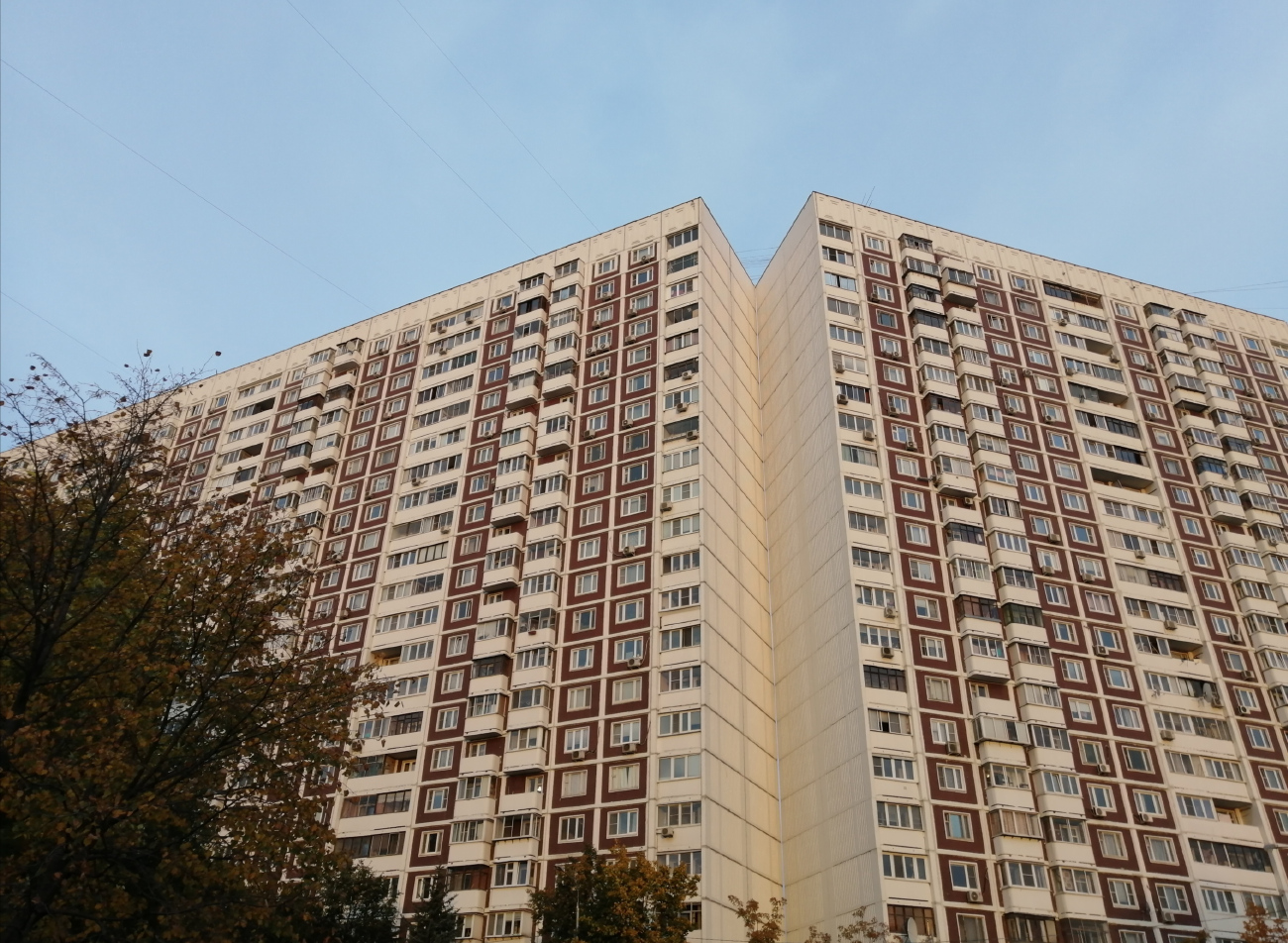Москва, Литовский бульвар, 9 / Улица Айвазовского, 7