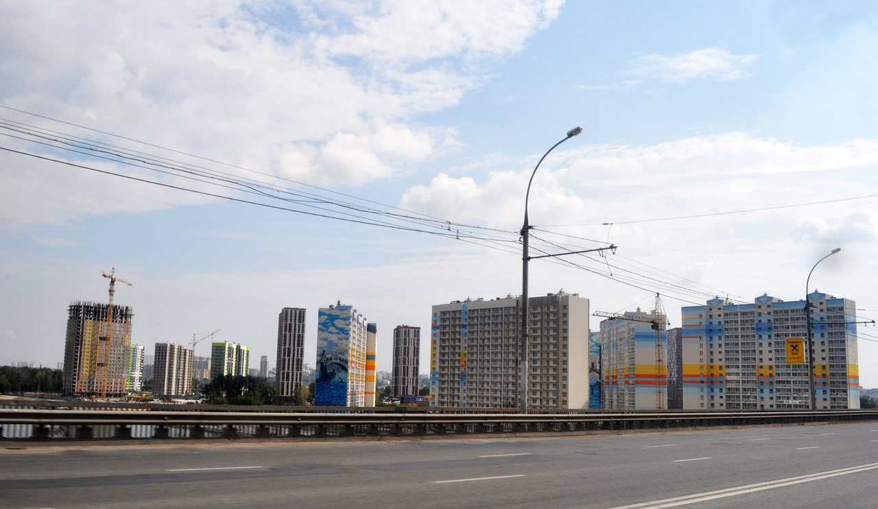 Новосибірськ, Улица Ясный берег, 18; 1-я Чулымская улица, 16 стр; Улица Ясный берег, 25; Улица Ясный берег, 23; Улица Ясный берег, 17; Улица Ясный берег, 14; 1-я Чулымская улица, 11 стр; Улица Ясный берег, 5; 1-я Чулымская улица, 12 стр