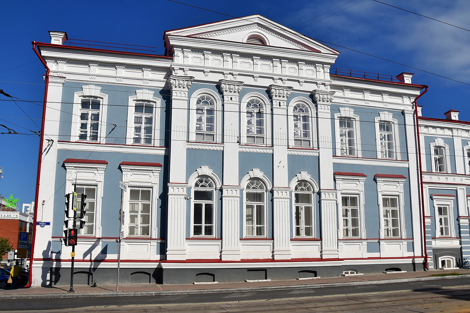 Пермь, Улица Ленина, 29 / Улица Газеты "Звезда", 18
