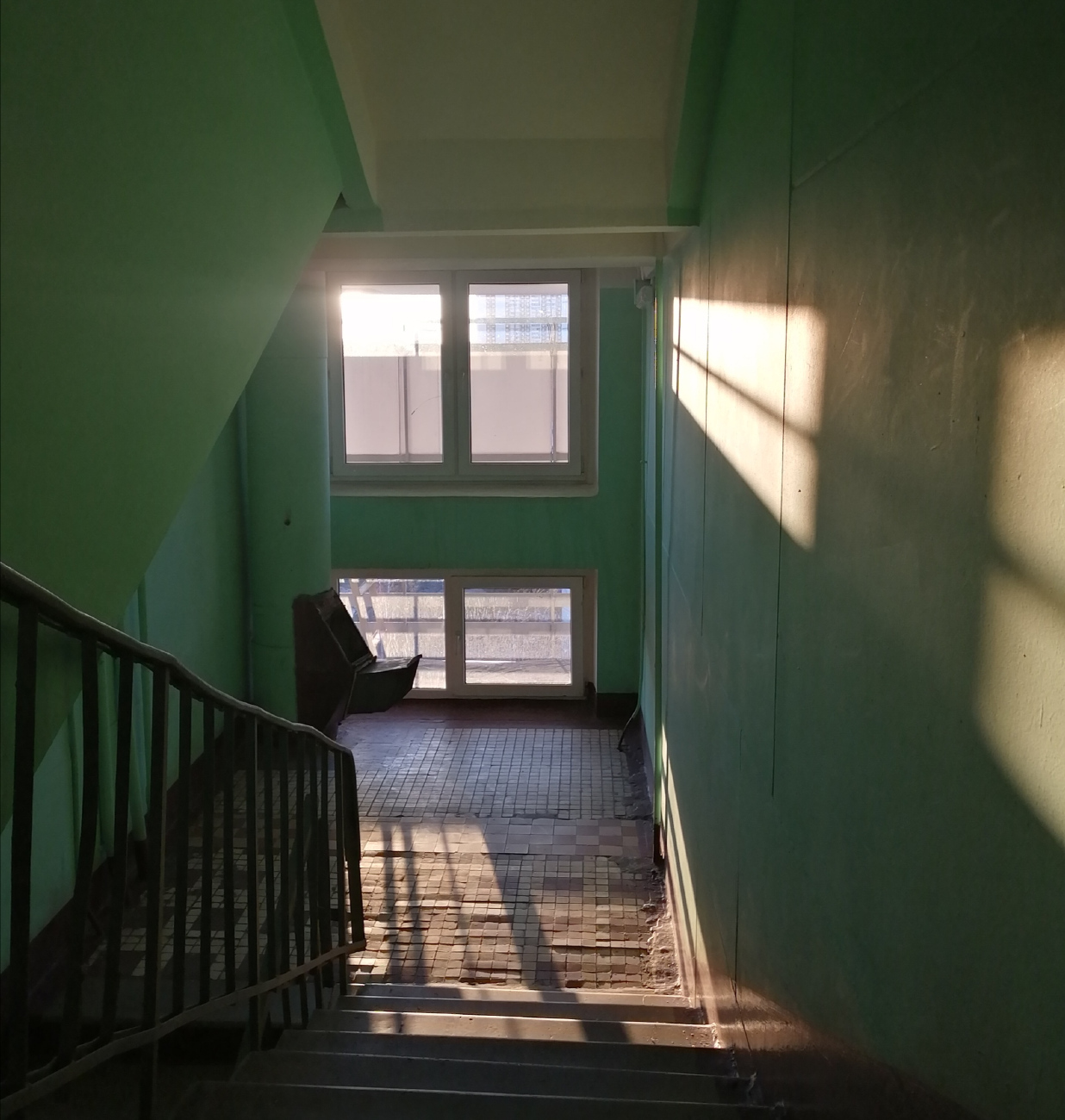 Москва, Улица Островитянова, 49