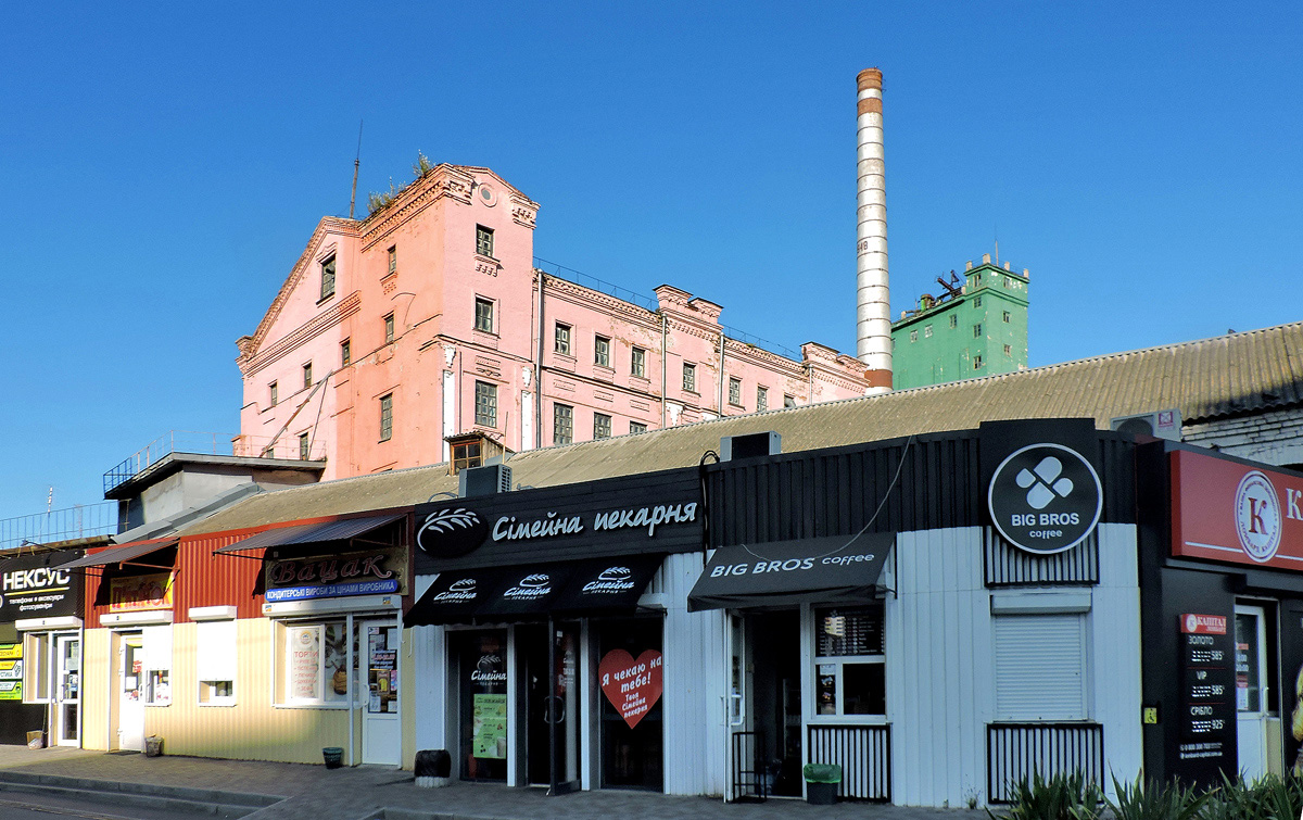 Полтава, Улица Небесной Сотни, 69*; Улица Небесной Сотни, 69