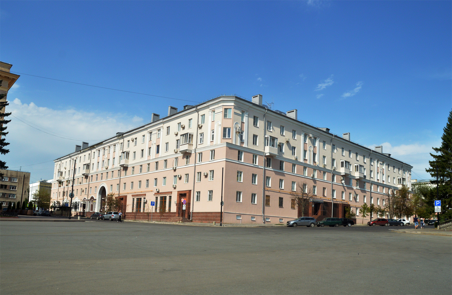 Липецк, Улица Зегеля, 1