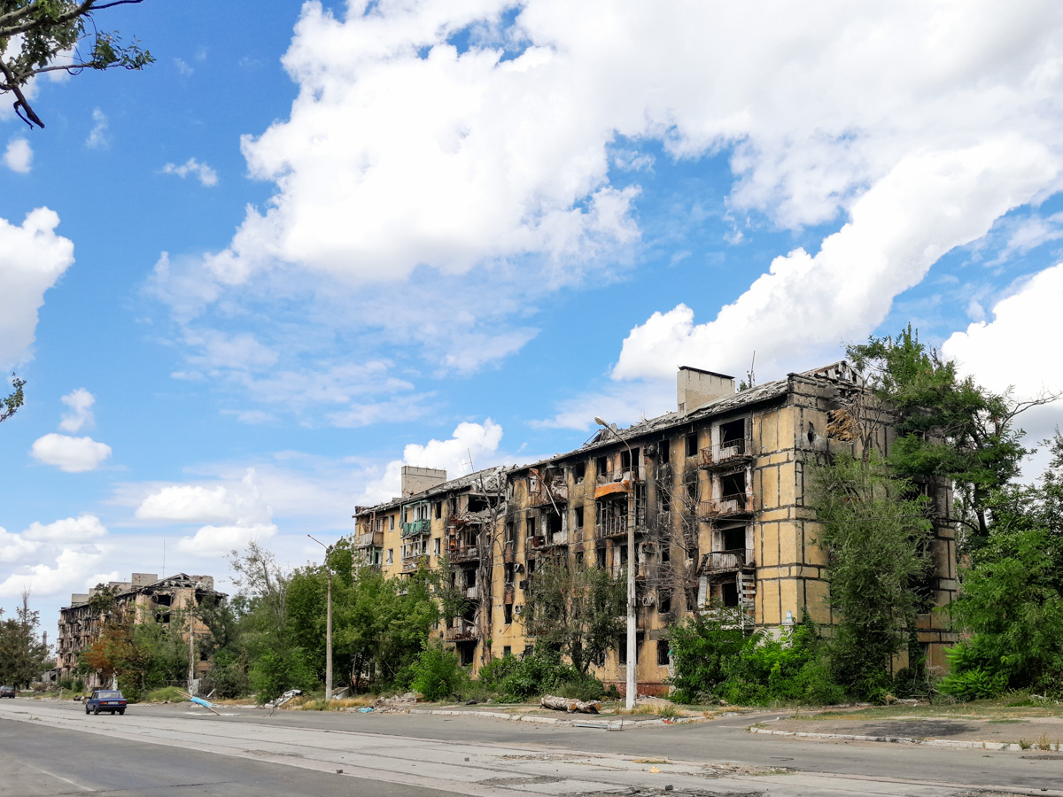 Мариуполь, Азовстальская улица, 24