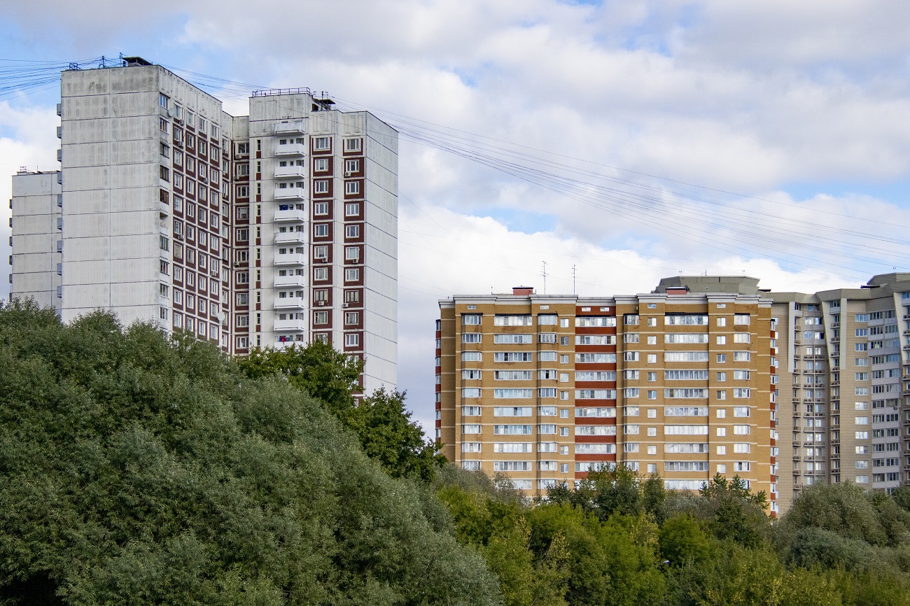 Moscow, Бульвар Яна Райниса, 37 корп. 1; Проезд Донелайтиса, 27
