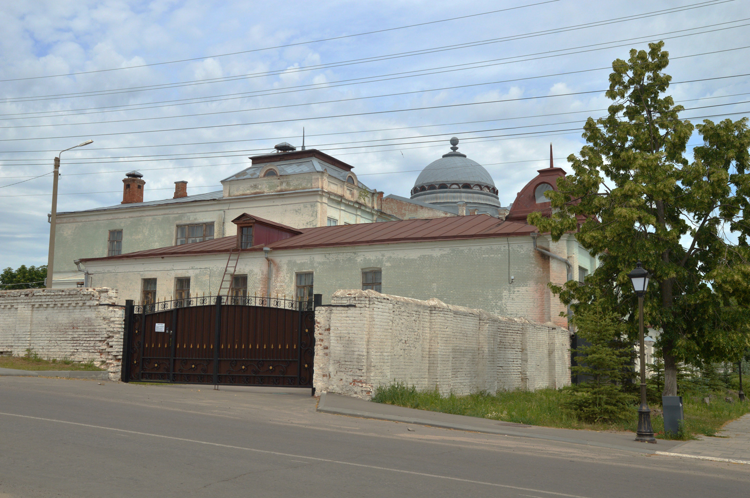 Павловск, Улица 1 Мая, 13