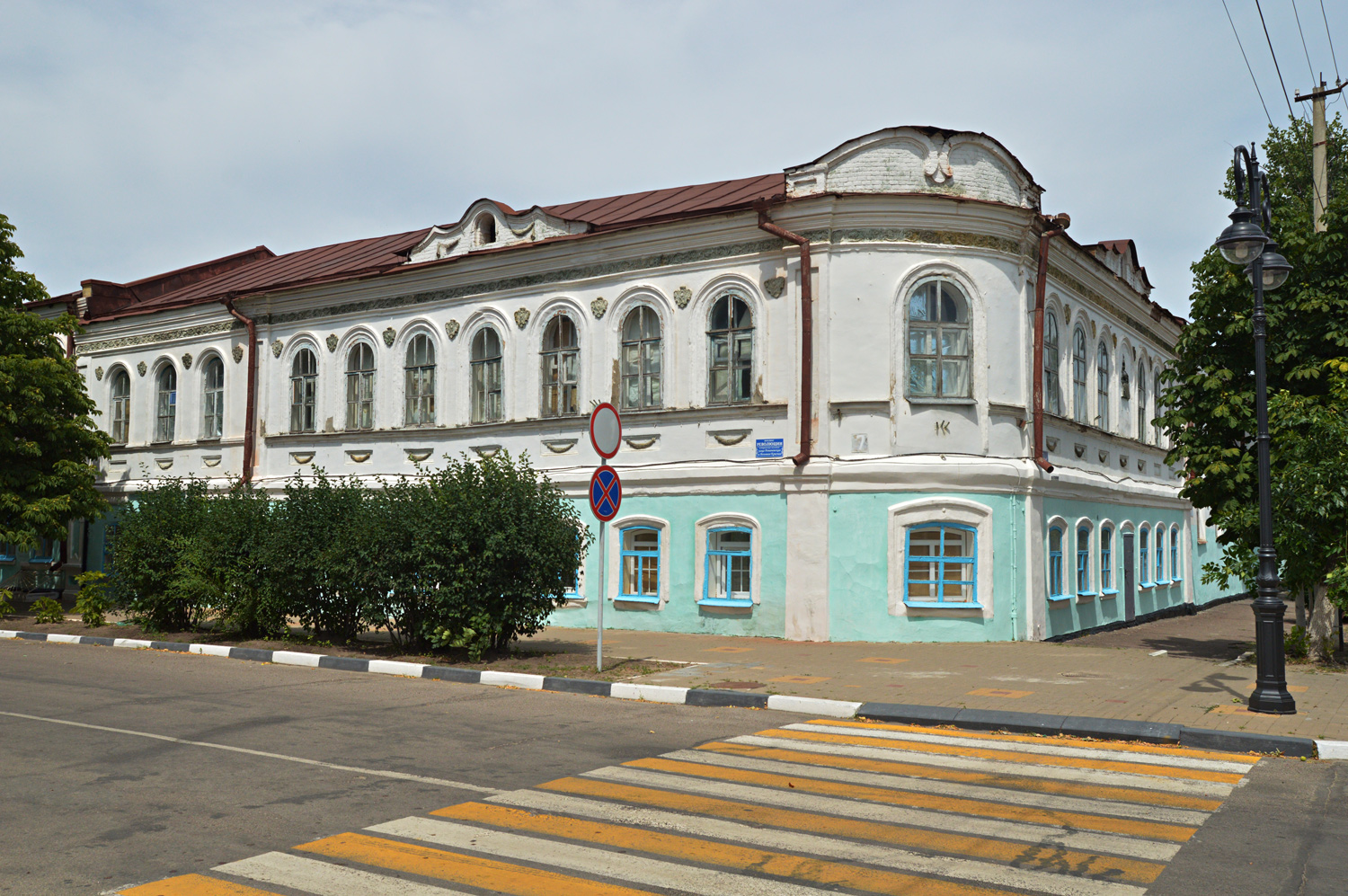 Павловск, Улица 1 Мая, 23