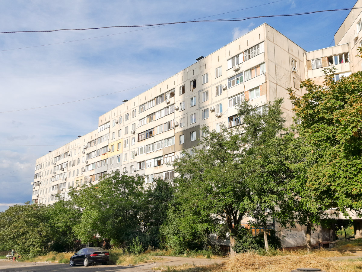 Мариуполь, Улица Филиппа Орлика, 97