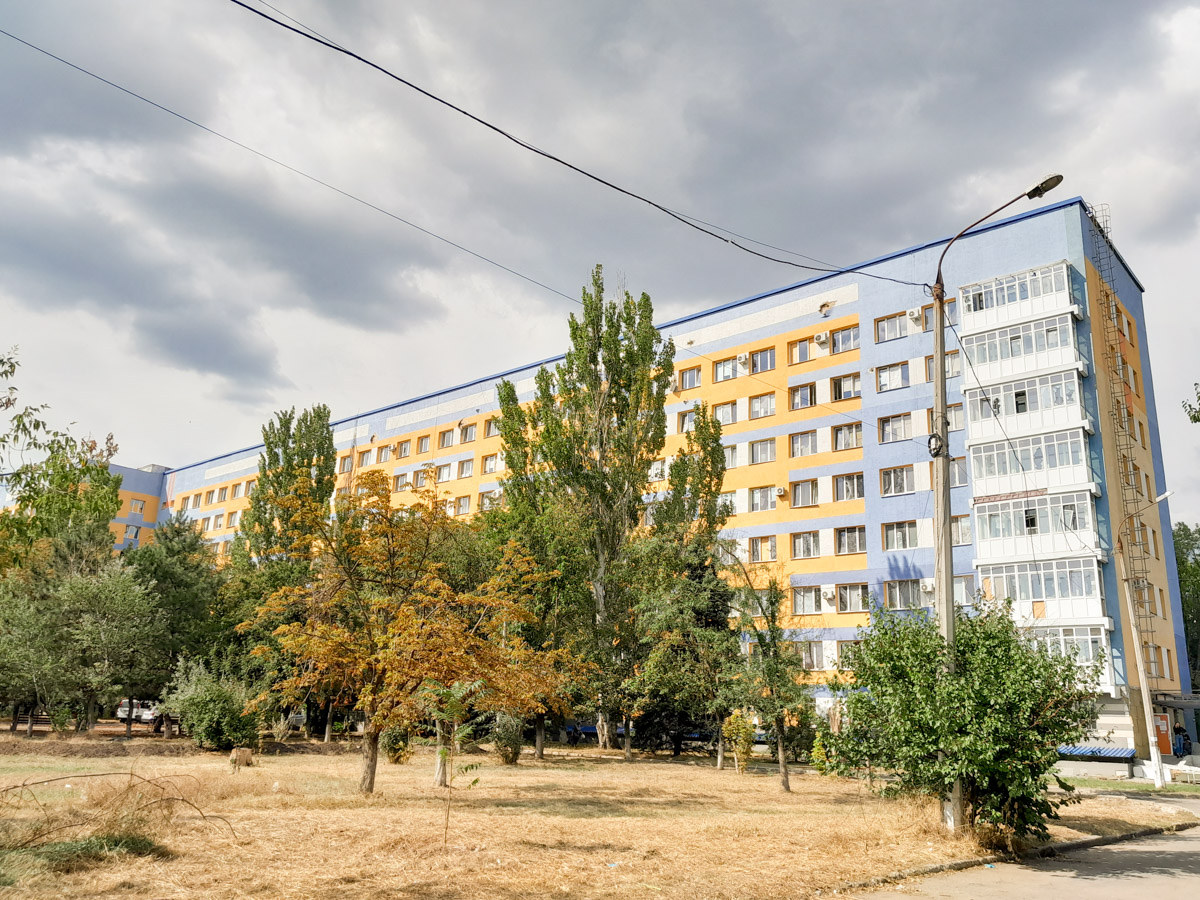 Мариуполь, Троицкая улица, 48