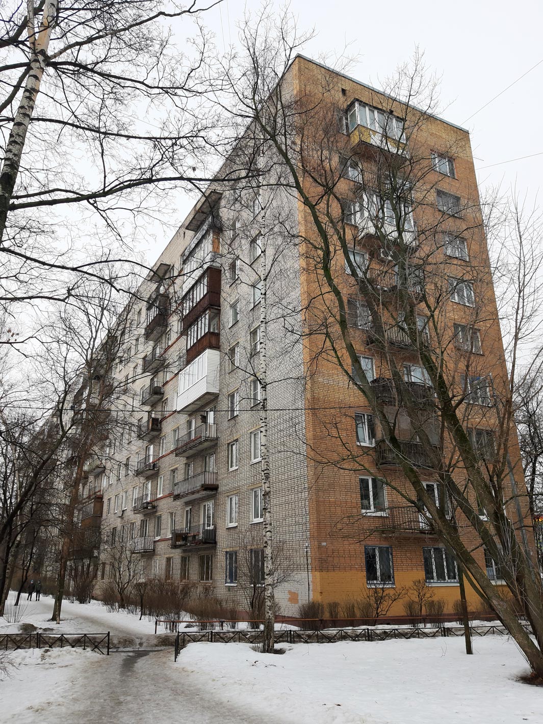 Санкт-Петербург, Бассейная улица, 85