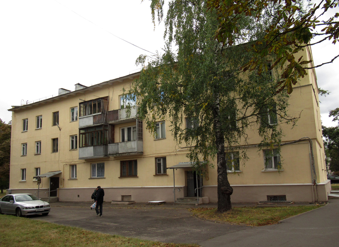 Минск, Орловская улица, 55 / Нововиленская улица, 14