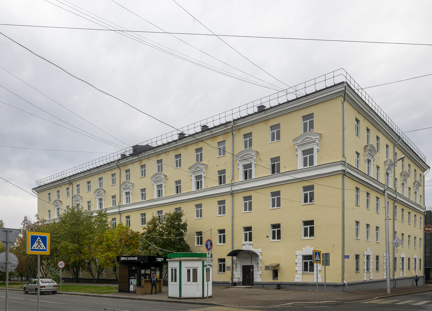 Уфа, Улица Космонавтов, 6
