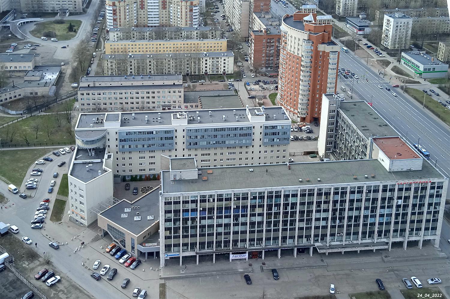 Санкт-Петербург, Площадь Конституции, 1 корп. 2; Ленинский проспект, 149; Ленинский проспект, 151. Санкт-Петербург — Панорамы