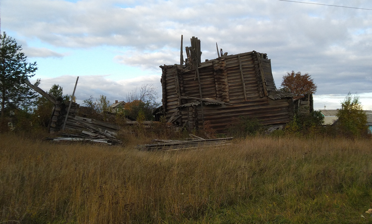 Холмогорский район, прочие н.п., дер. Погост, Колокольня Ратонаволоцкого погоста