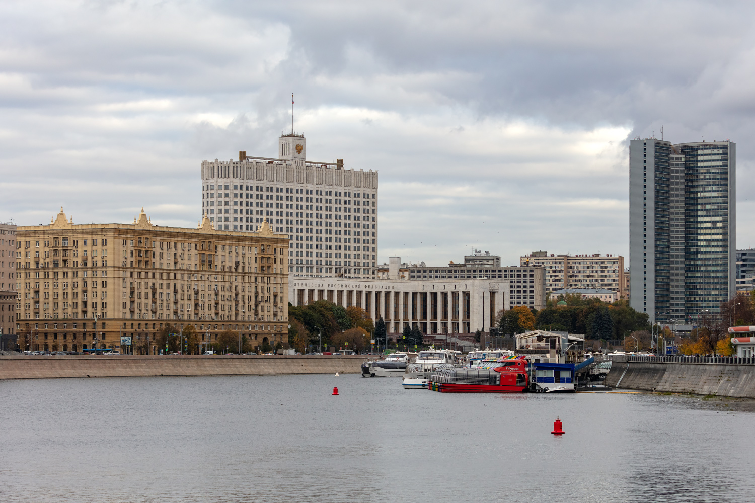 Москва, Краснопресненская набережная, 2/1; Краснопресненская набережная, 2 стр. 1; Улица Новый Арбат, 36