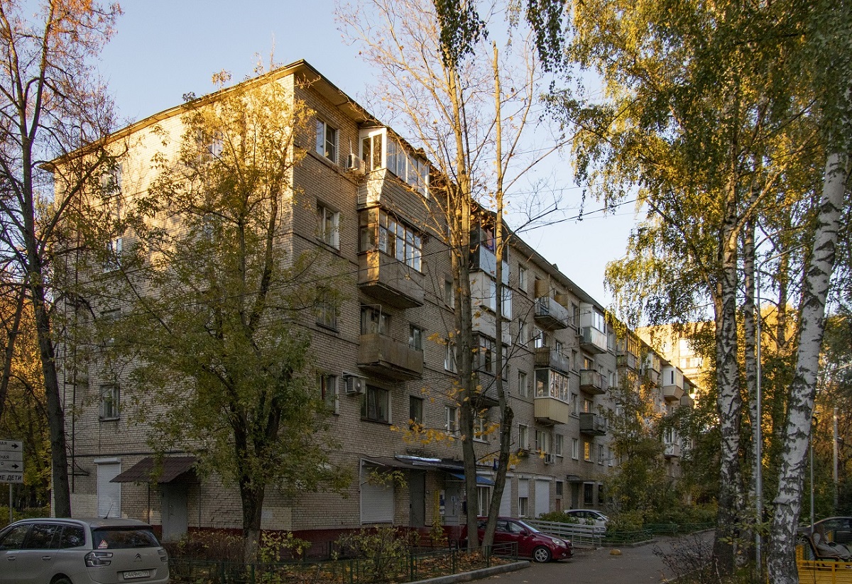 Химки, Библиотечная улица, 2