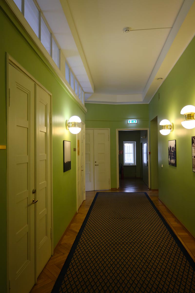 Таллин, Müürivahe, 22 / Pärnu maantee, 10 / Suur-Karja, 23 / Väike-Karja, 10/12
