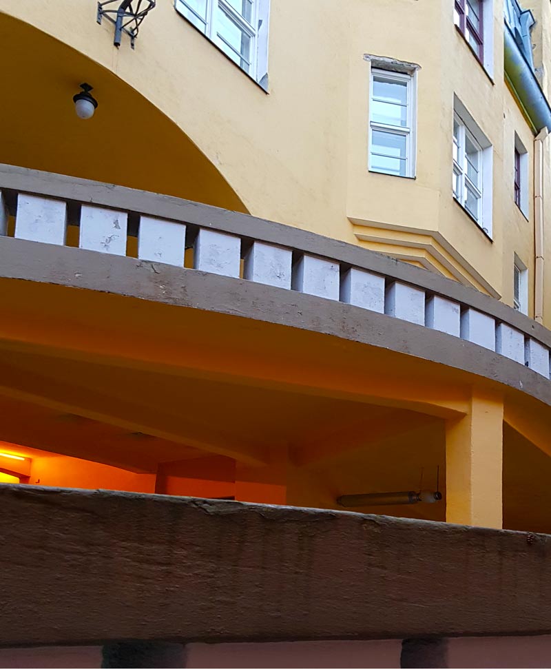 Tallinn, Müürivahe, 22 / Pärnu maantee, 10 / Suur-Karja, 23 / Väike-Karja, 10/12