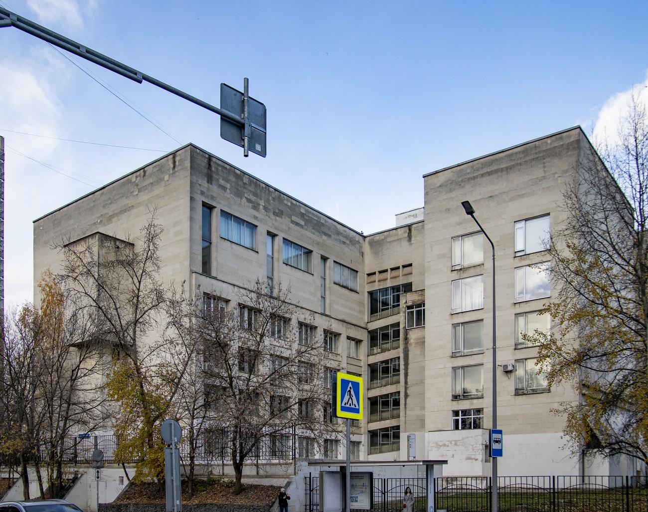 Москва, Смольная улица, 38 / Беломорская улица, 19