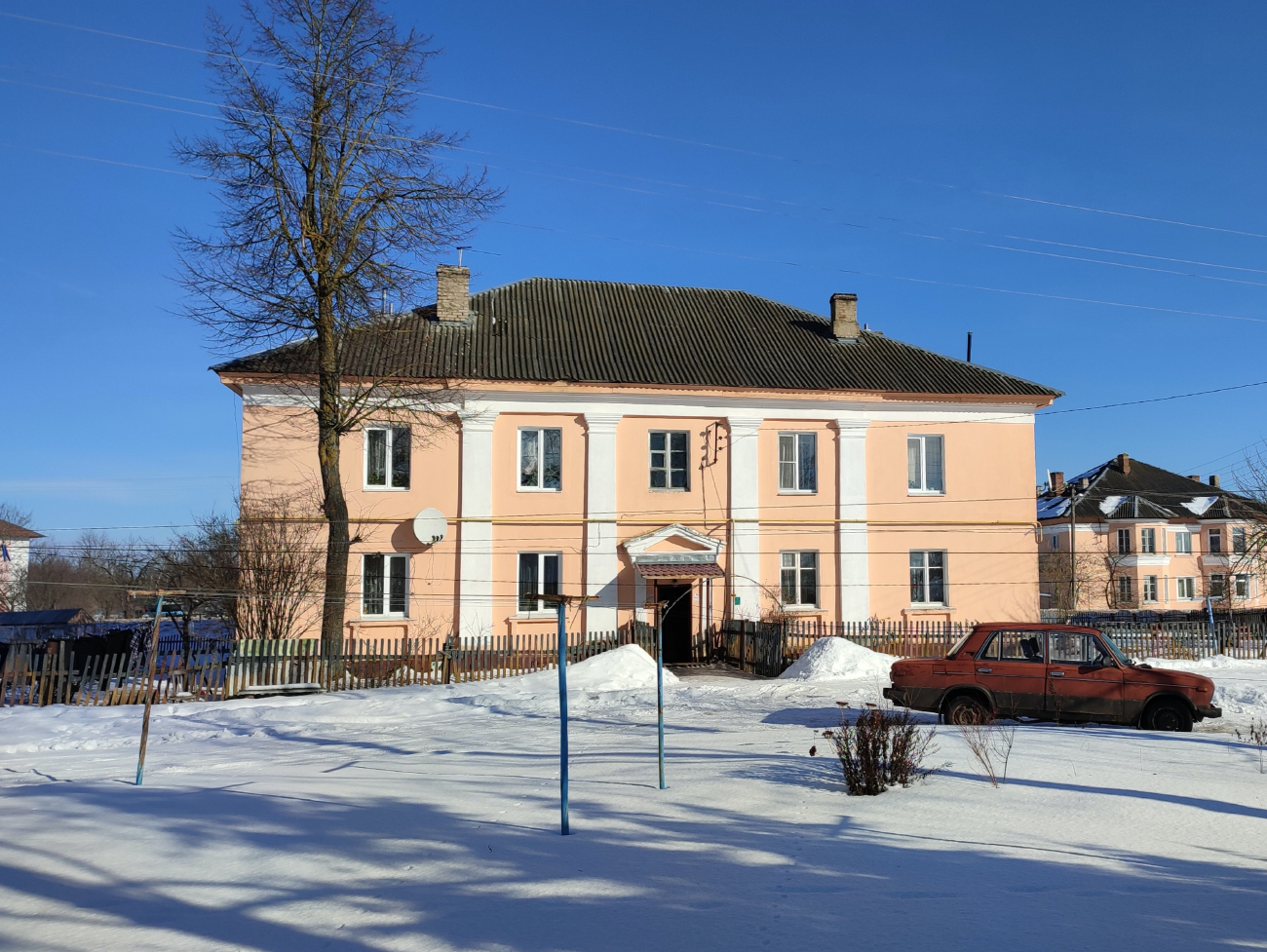 Осинторф, Советская улица, 21