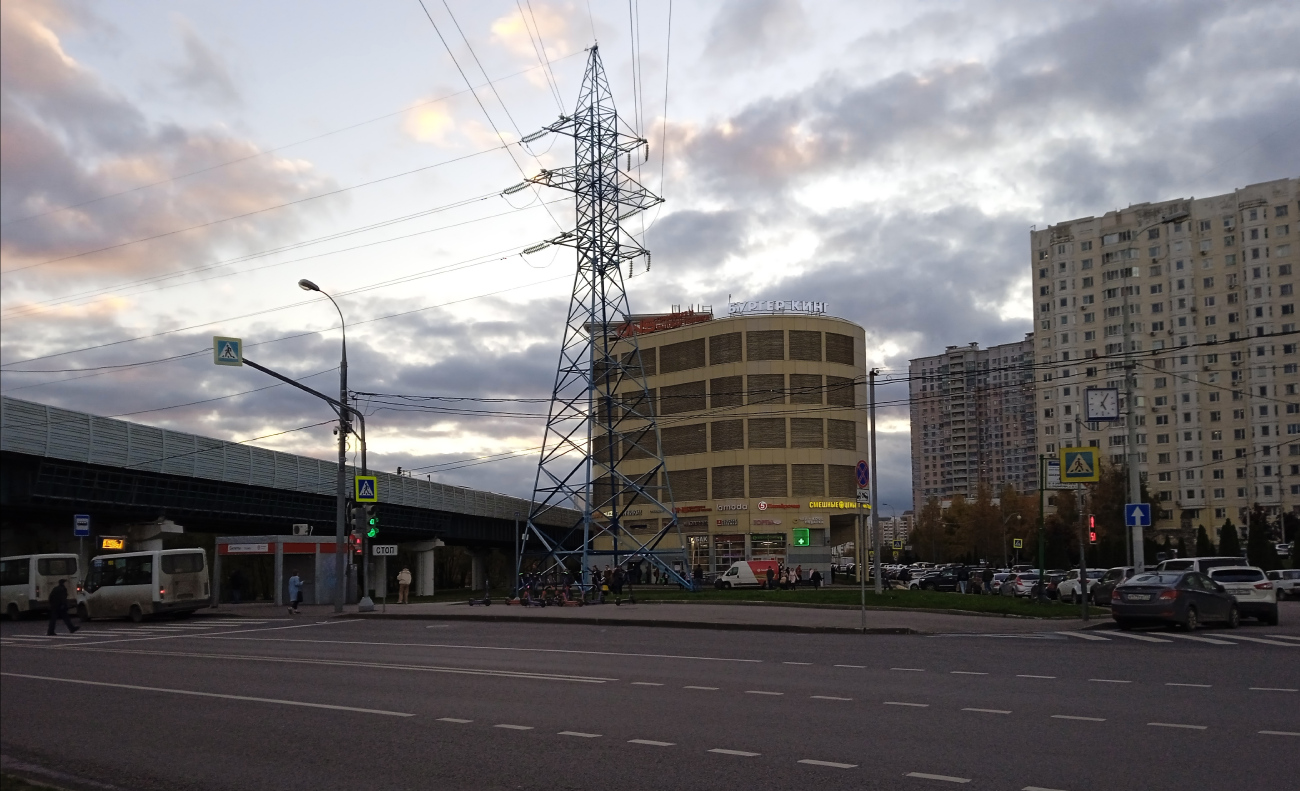 Москва, Улица Кадырова, 1