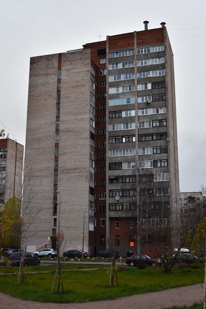 Санкт-Петербург, Улица Есенина, 36 корп. 3