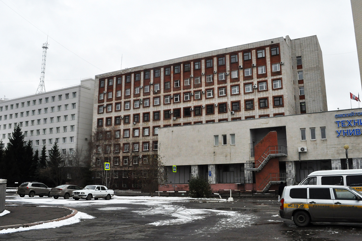 Омск, Улица Певцова, 13