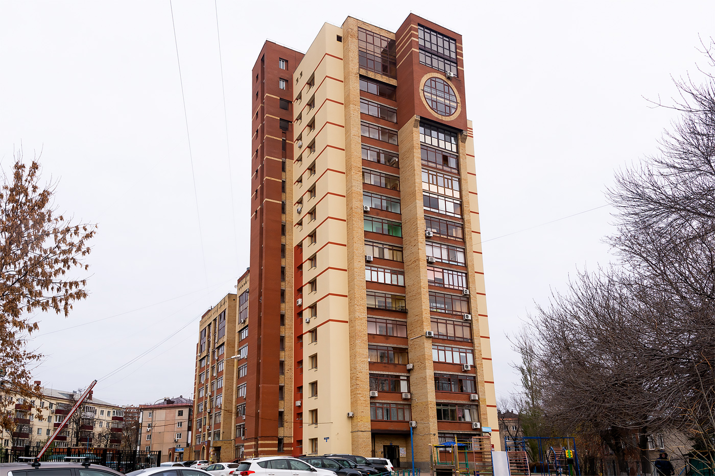 Уфа, Улица Братьев Кадомцевых, 12/2