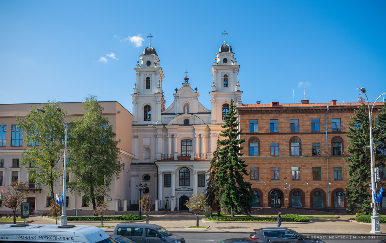 Минск, Площадь Свободы, 11; Площадь Свободы, 9; Площадь Свободы, 7