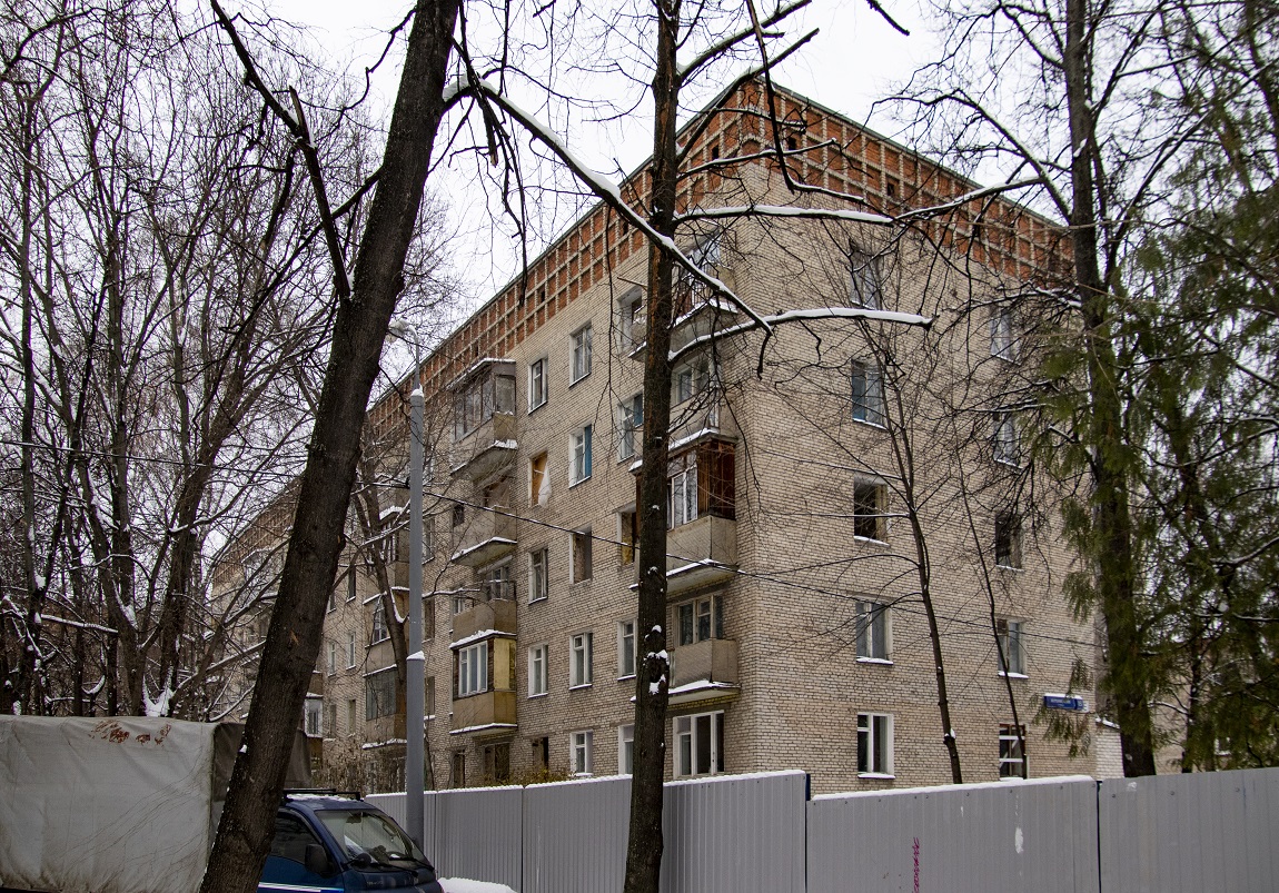 Москва, Улица Верхние Поля, 15 корп. 1