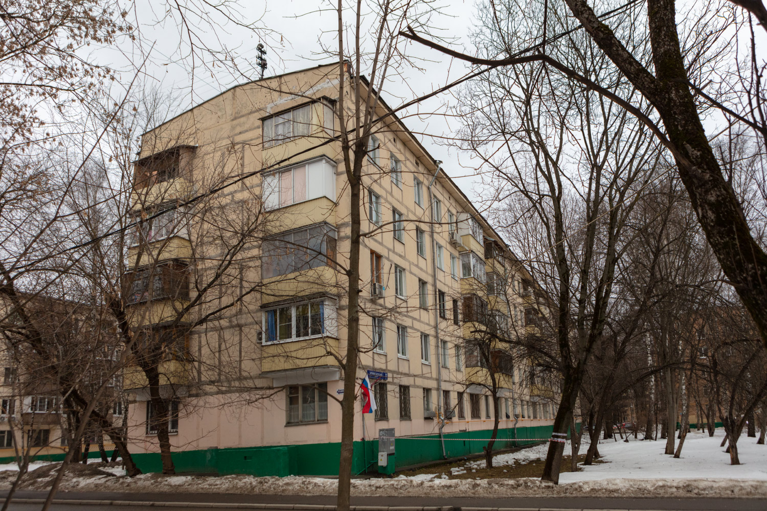 Москва, Кронштадтский бульвар, 37 корп. 1