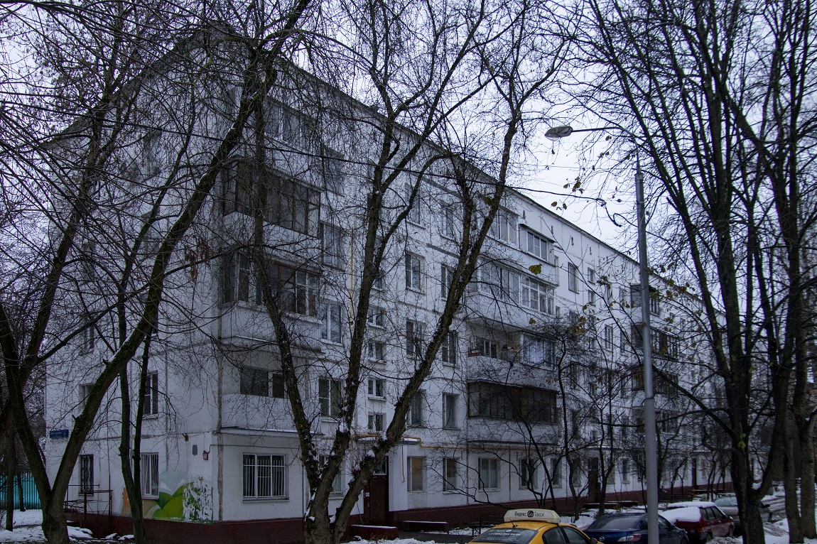 Москва, Улица Героев Панфиловцев, 12 корп. 2