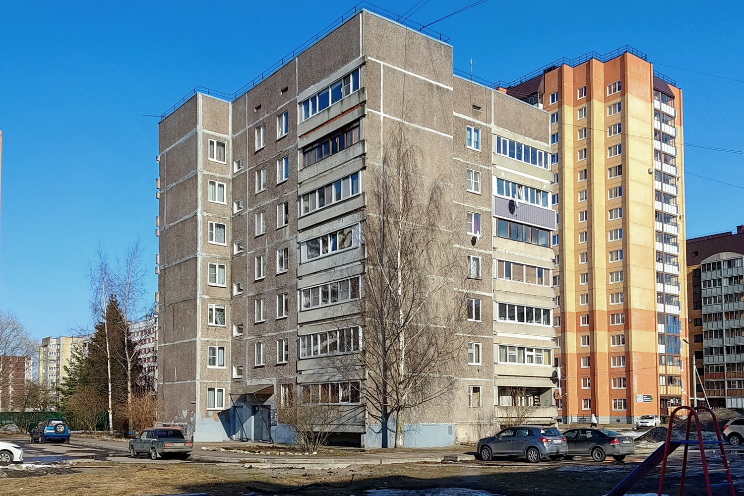 Кировск, Улица Энергетиков, 12