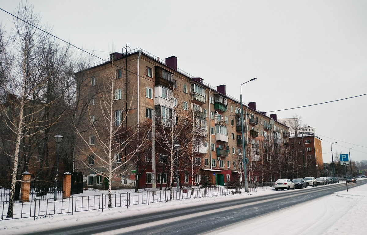 Омск, Улица Андрианова, 2