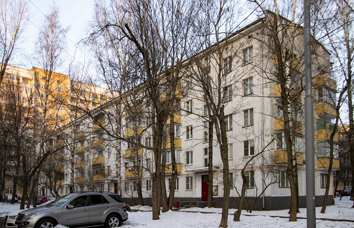 Москва, Бульвар Яна Райниса, 15