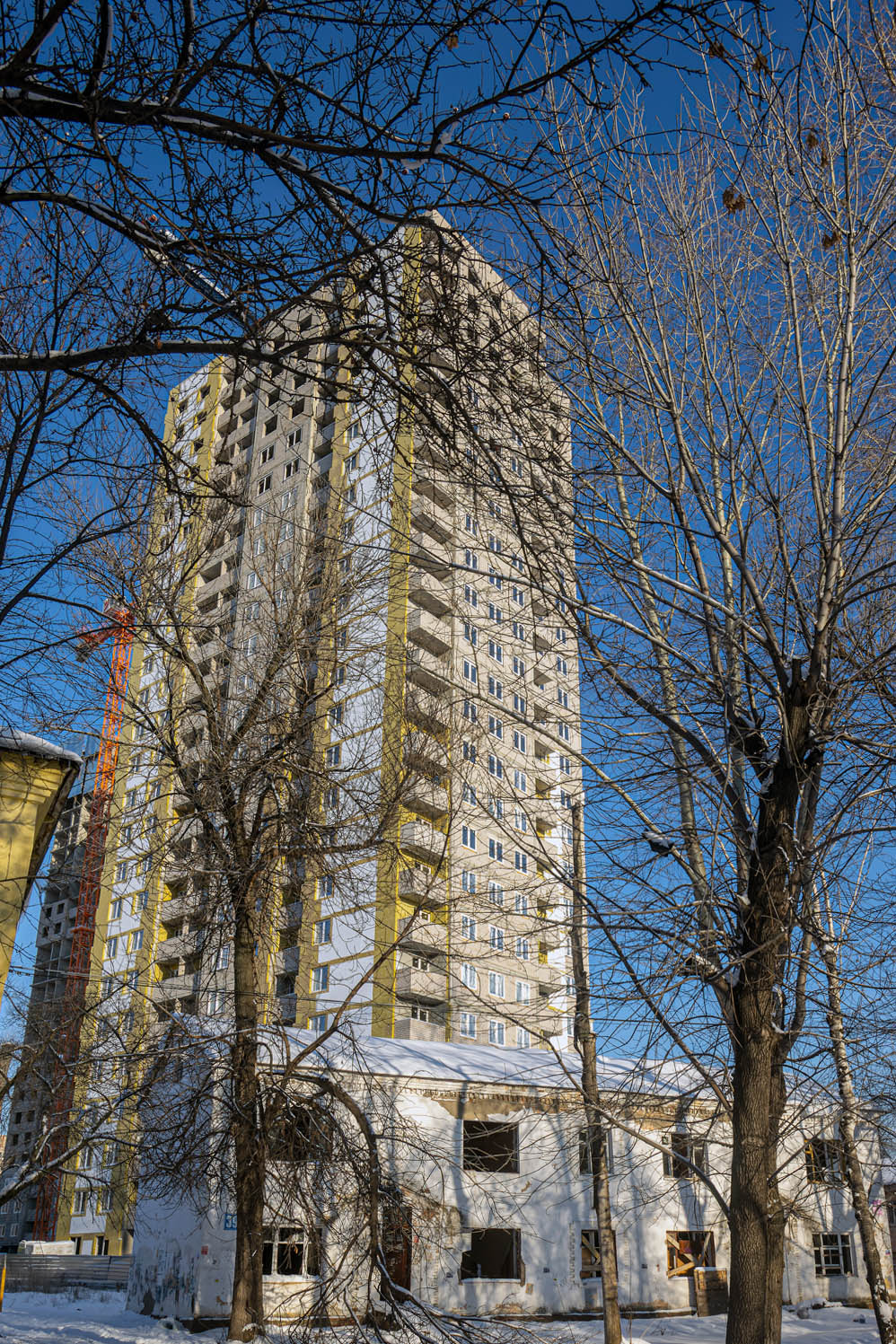 Уфа, Улица Коммунаров, 5; Черниковская улица, 39