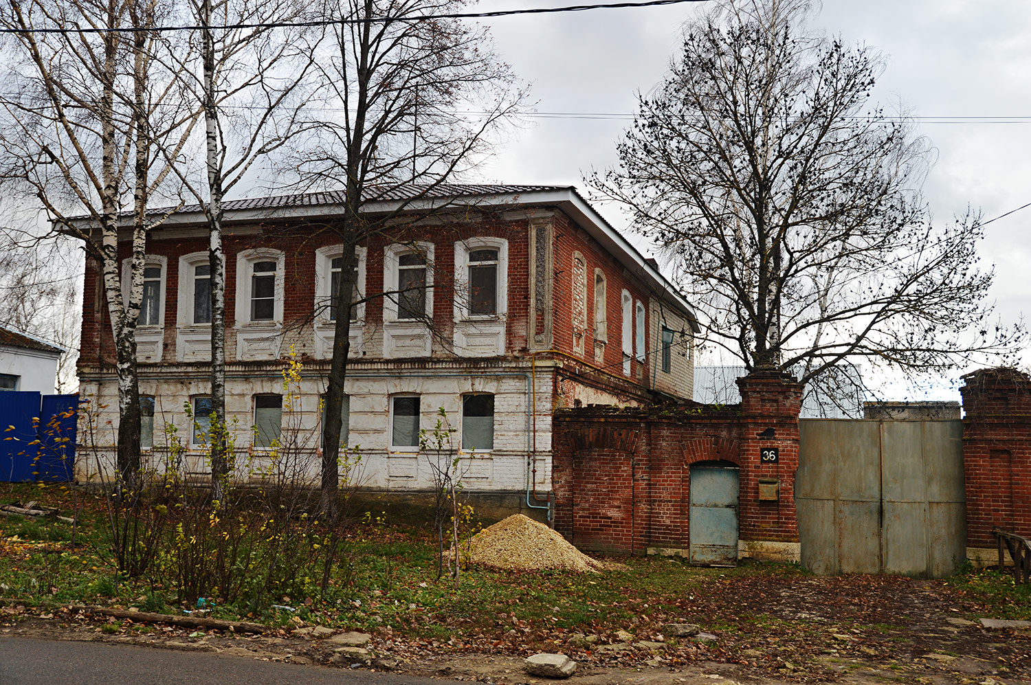 Задонск, Улица Урицкого, 36