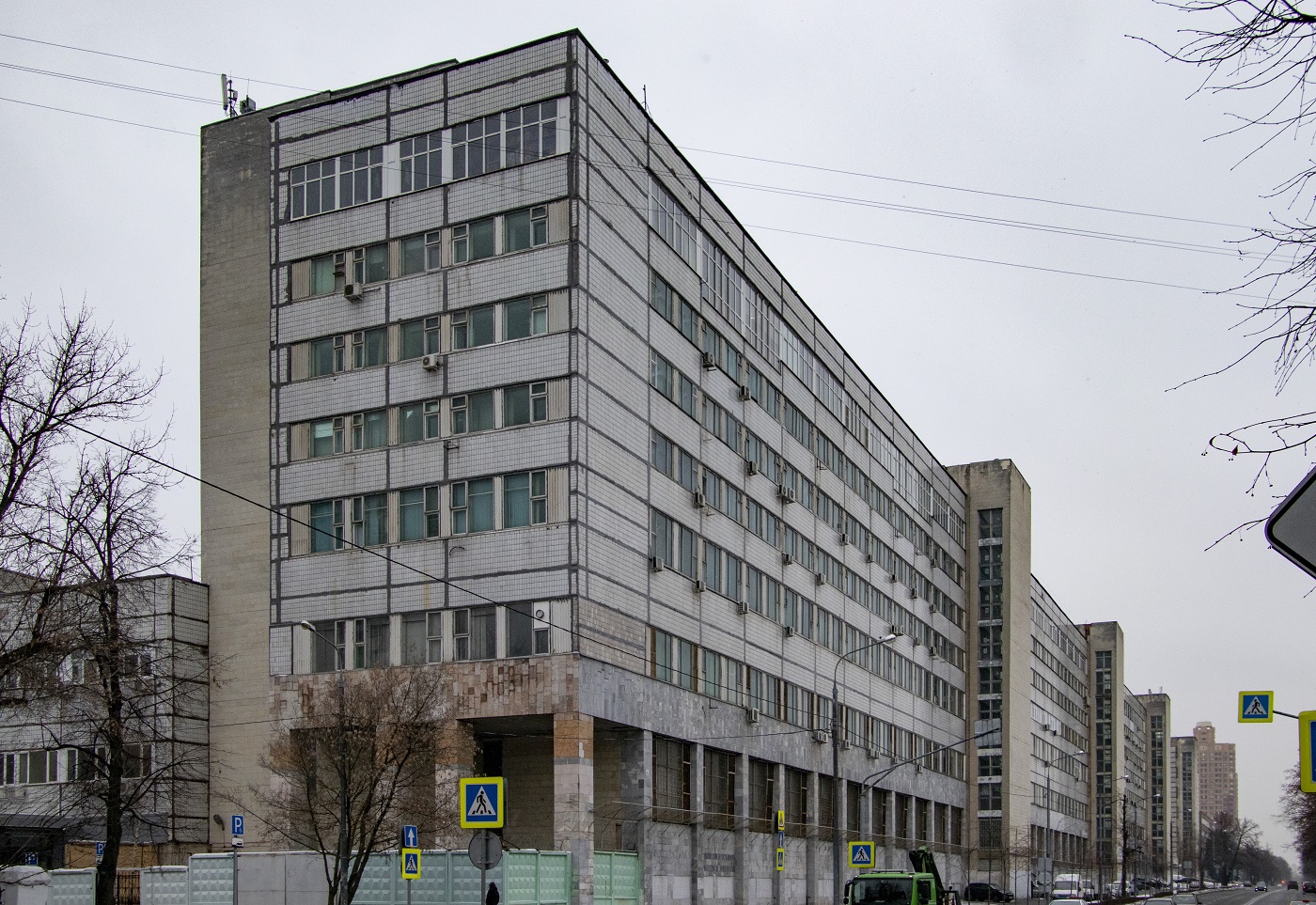 Москва, Новопоселковая улица, 6