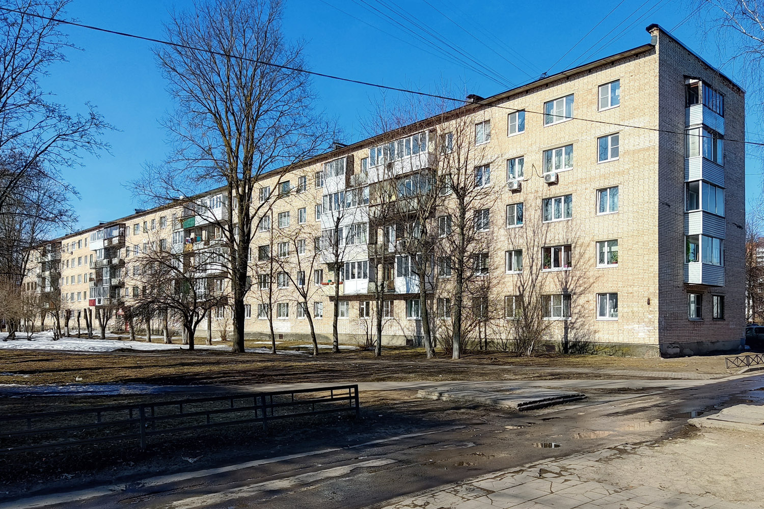 Кировск, Новая улица, 16