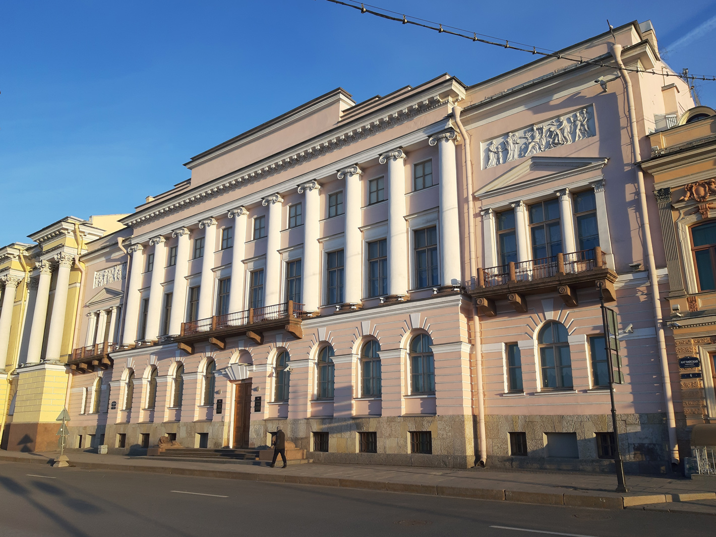 Санкт-Петербург, Английская набережная, 4