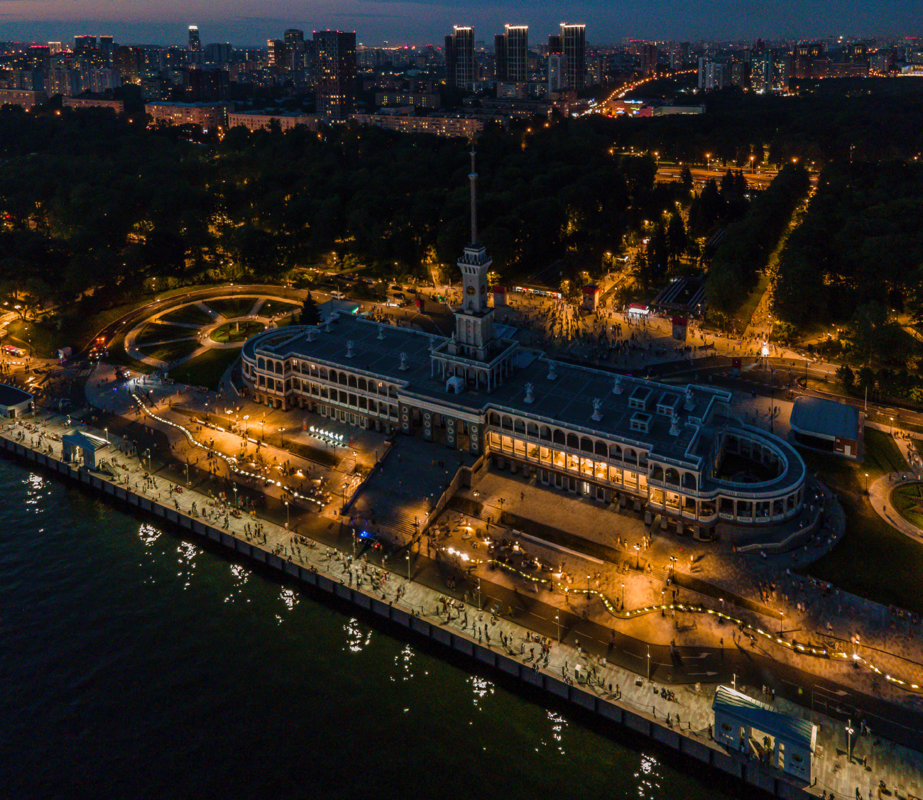 Москва, Ленинградское шоссе, 51
