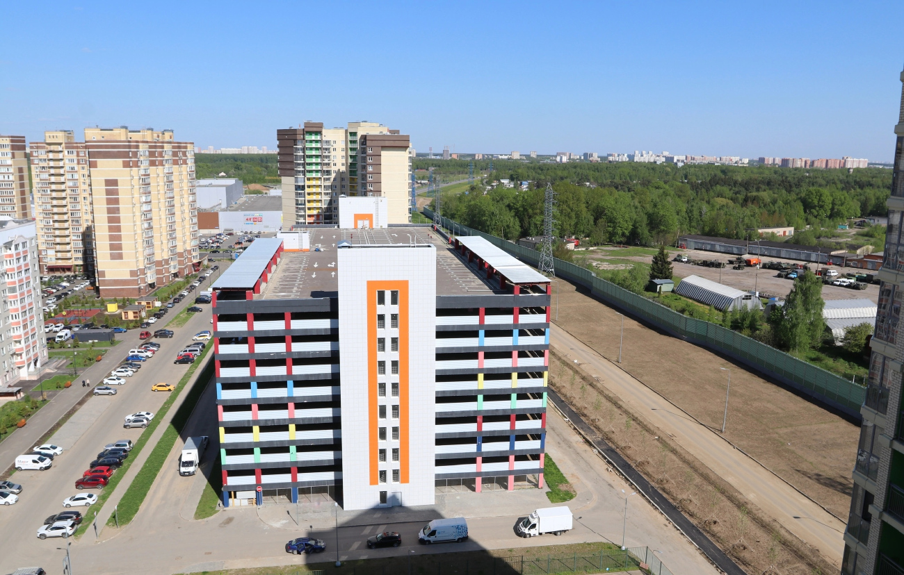 Щербинка, Аэропорт Остафьево, автопарк авиабазы Остафьево *; Аэропорт Остафьево, автопарк авиабазы Остафьево **