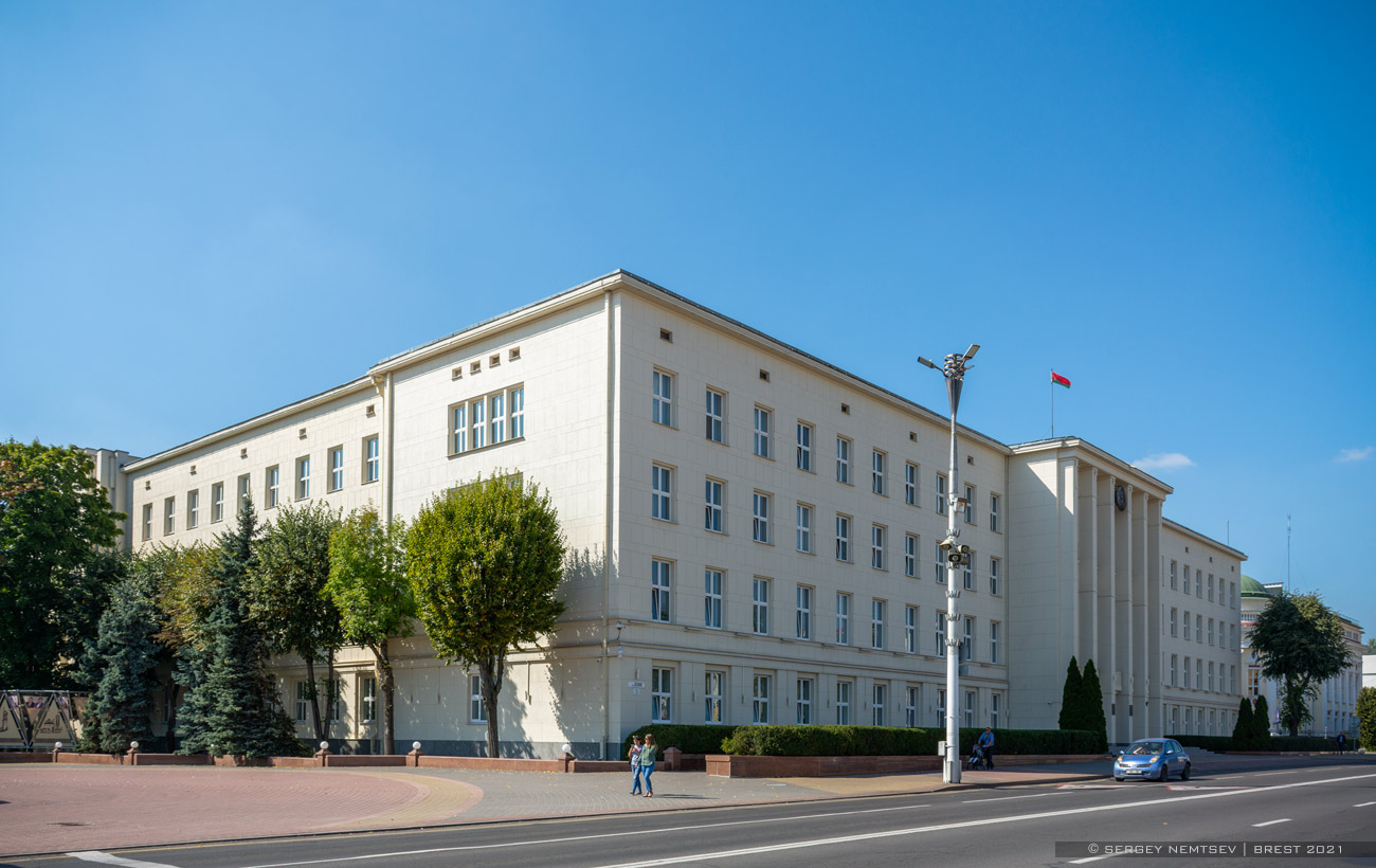 Brest, Улица Ленина, 11