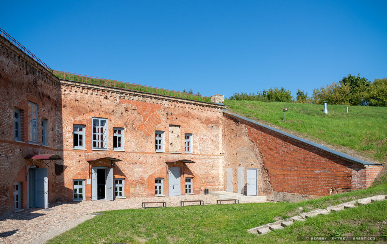 Brest, Улица Героев обороны Брестской крепости, 58Б