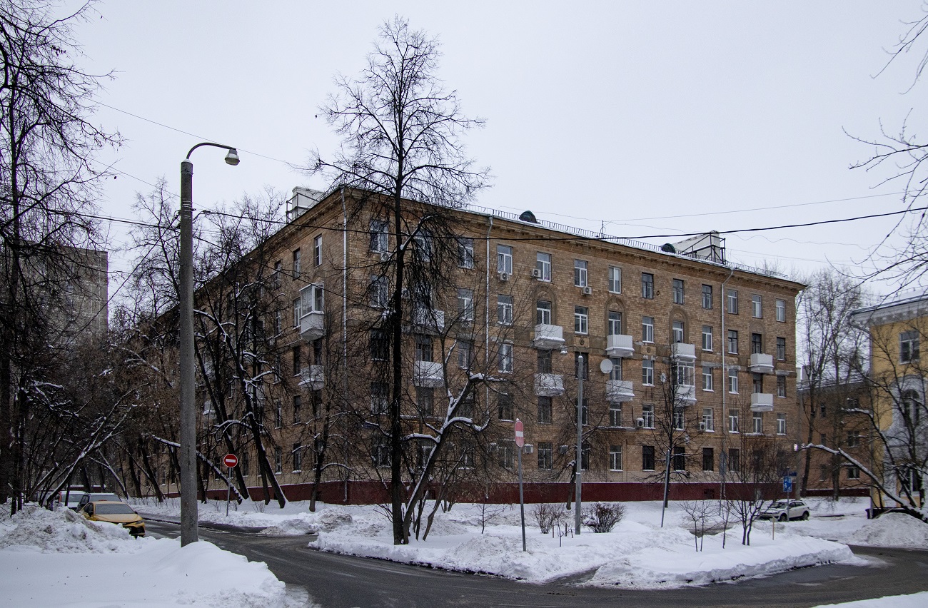 Москва, Подмосковная улица, 14