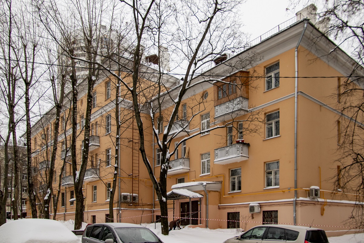 Москва, Подмосковная улица, 8А