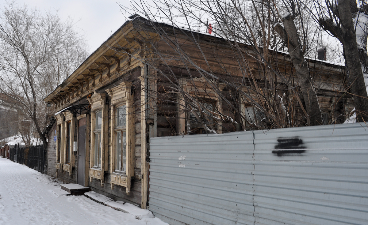 Омск, Улица Булатова, 68Б