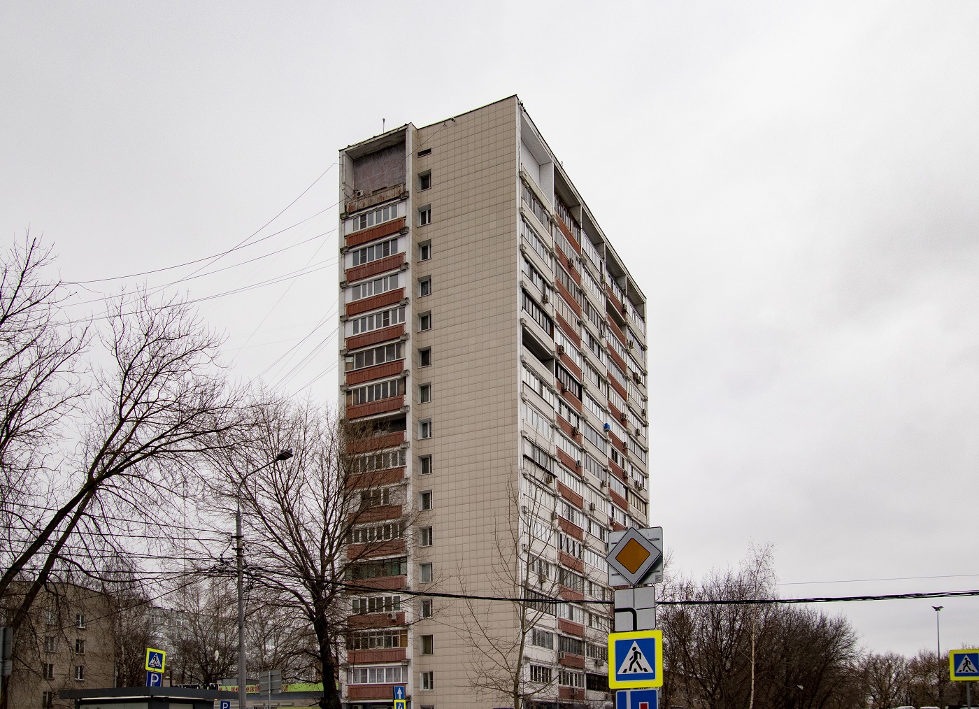 Moscow, Тушинская улица, 13