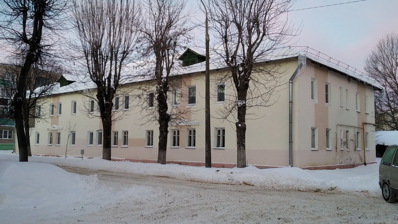 Барань, Комсомольская улица, 5